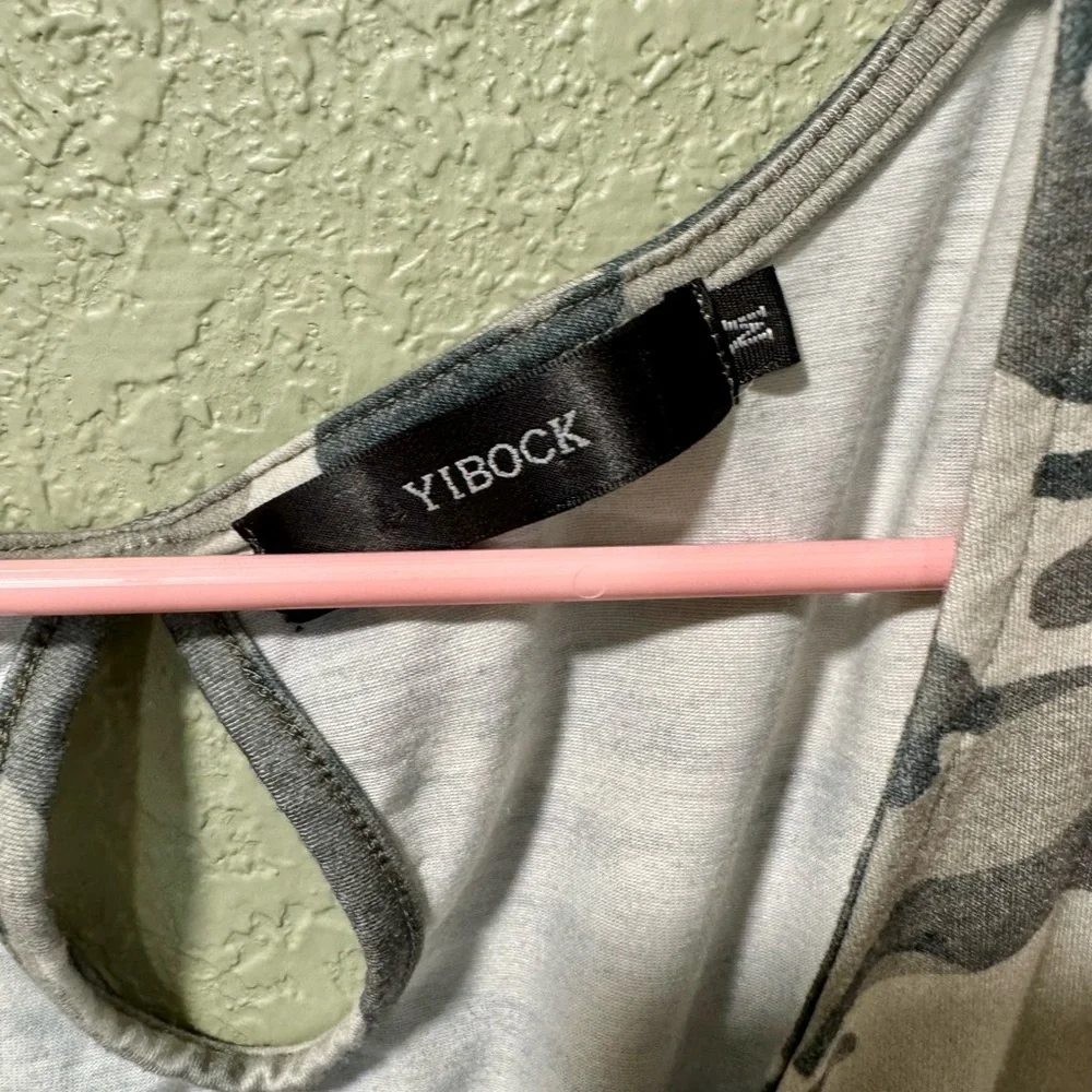 yibock step out